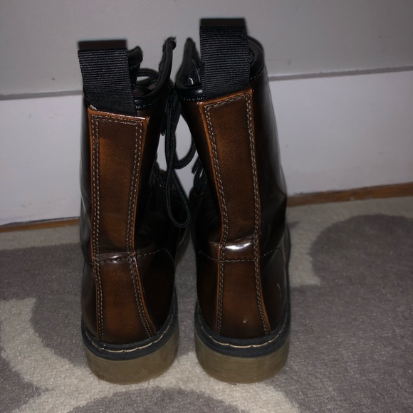 Brown Yoki boots! - Picture 4 of 5